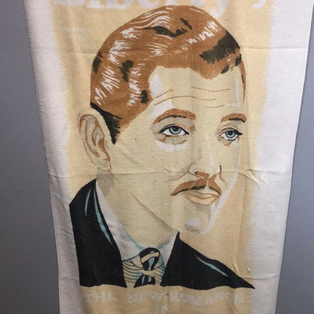 CLARK GABLE Vintage beach towel Franco Liberty 5 cents Movie star collector item